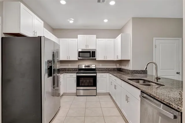 $2,350 | 607 Royal Empress Drive, Ruskin, FL 33570