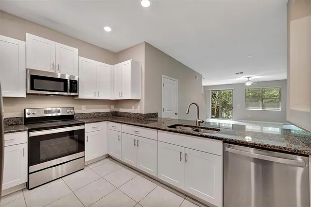 $2,350 | 607 Royal Empress Drive, Ruskin, FL 33570