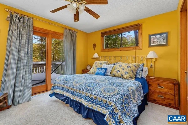 $599,000 | 27 Veery Lane, Roseland, VA 22967