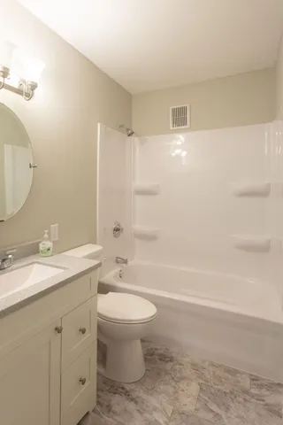 $217,000 | 1806 10th Avenue North, Moorhead, MN 56560