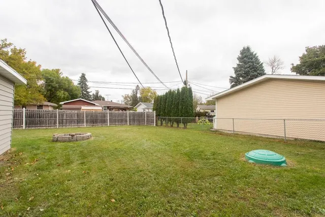 $217,000 | 1806 10th Avenue North, Moorhead, MN 56560