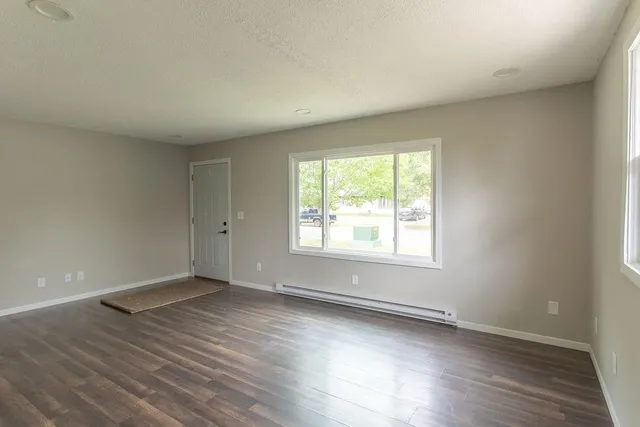 $217,000 | 1806 10th Avenue North, Moorhead, MN 56560