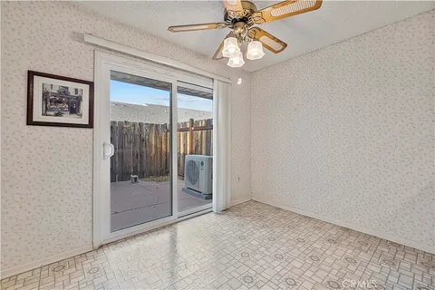 $422,900 | 26838 Avenue Of The Oaks, Unit C, Newhall, CA 91321