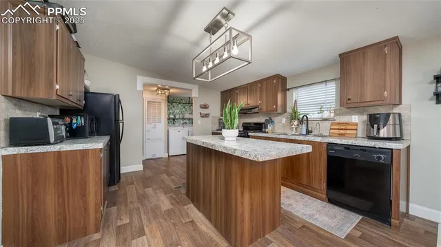 $414,900 | 5505 Whiting Way, Peyton, CO 80831