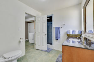 48127 Dunlap Road Miramonte, CA 93641 - Photo 29 of 35 House 2: Bath 1