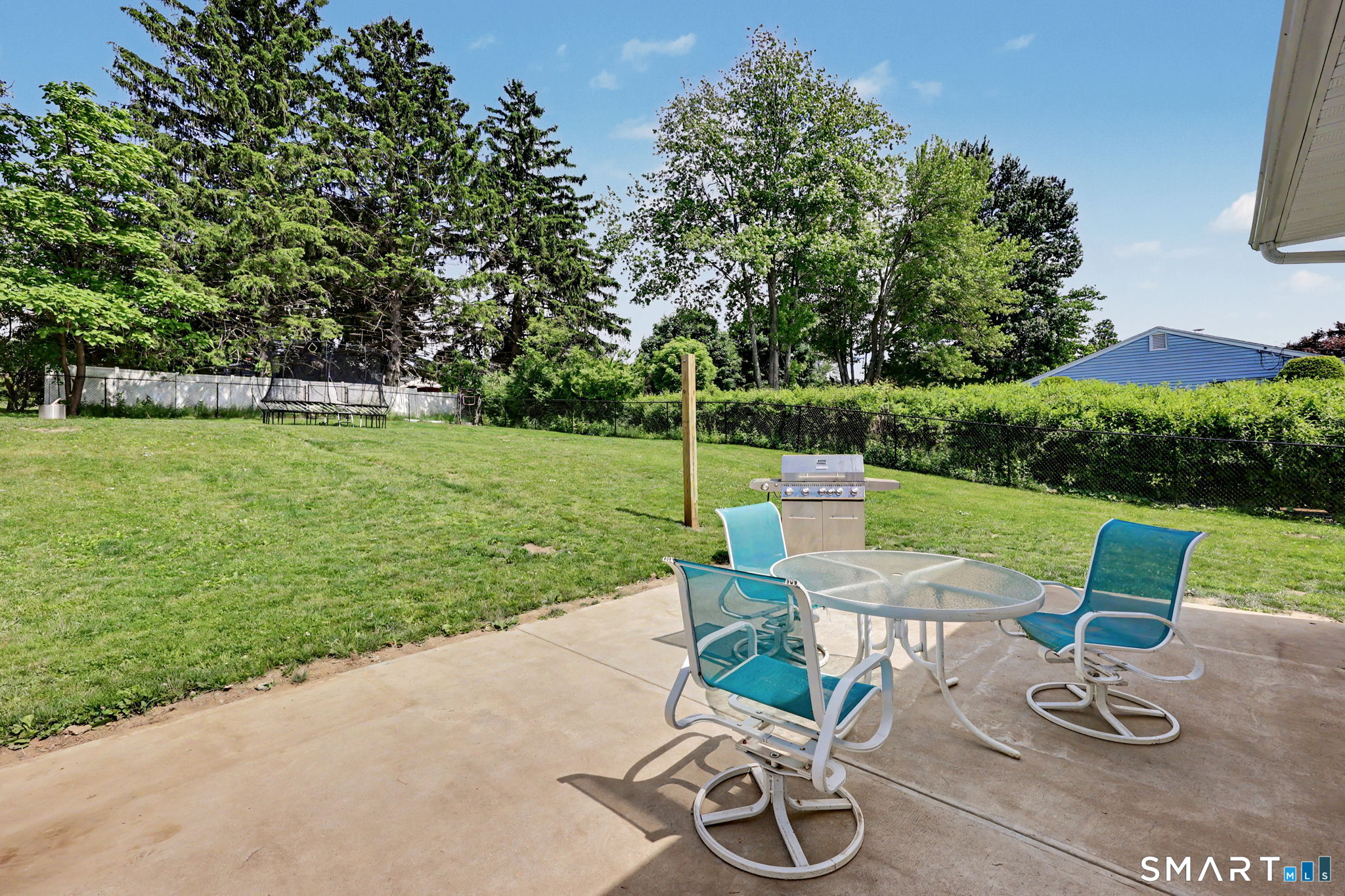 13 Fox Hollow Road New Fairfield, CT 06812 - Photo 10 of 36