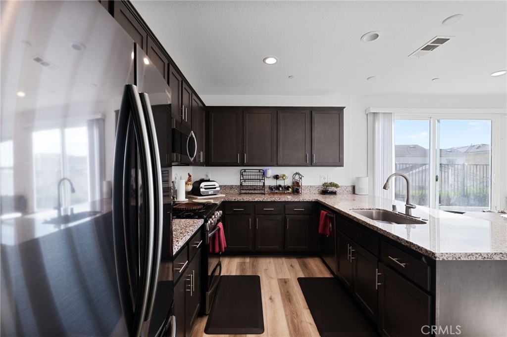 7404 Hawkeye Ridge Road Jurupa Valley, CA 92509 - Photo 11 of 42