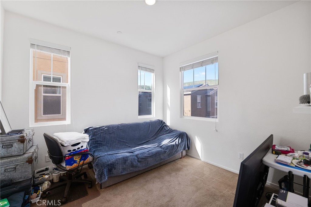 7404 Hawkeye Ridge Road Jurupa Valley, CA 92509 - Photo 14 of 42