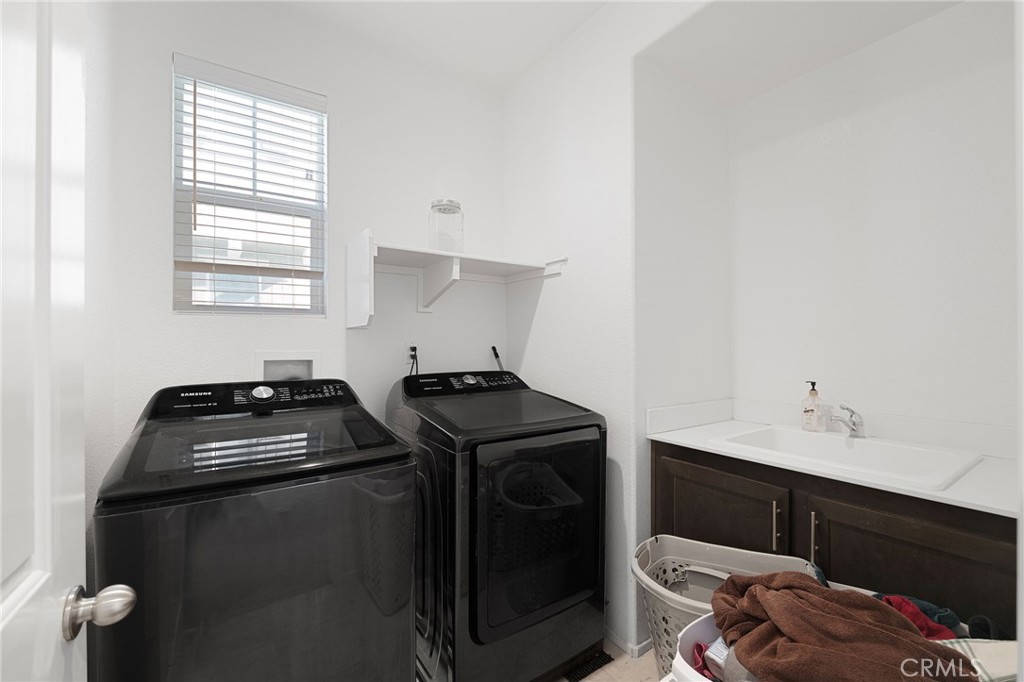 7404 Hawkeye Ridge Road Jurupa Valley, CA 92509 - Photo 16 of 42