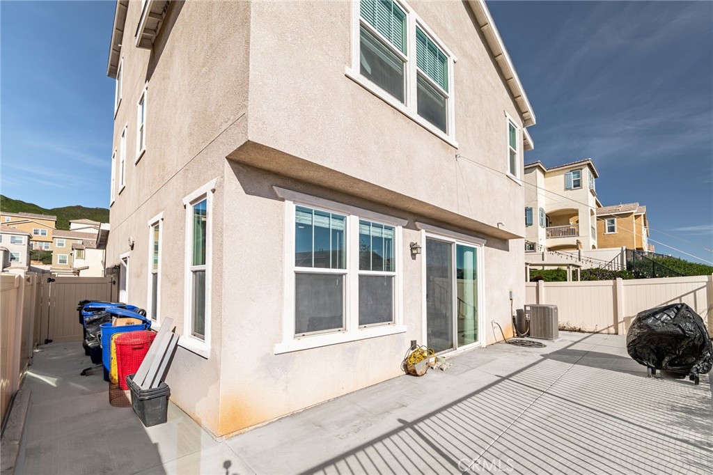 7404 Hawkeye Ridge Road Jurupa Valley, CA 92509 - Photo 32 of 42