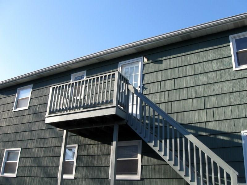 24 Hoyt Street, Unit 2 Danbury, CT 06810 - Photo 3 of 20 a view of entryway