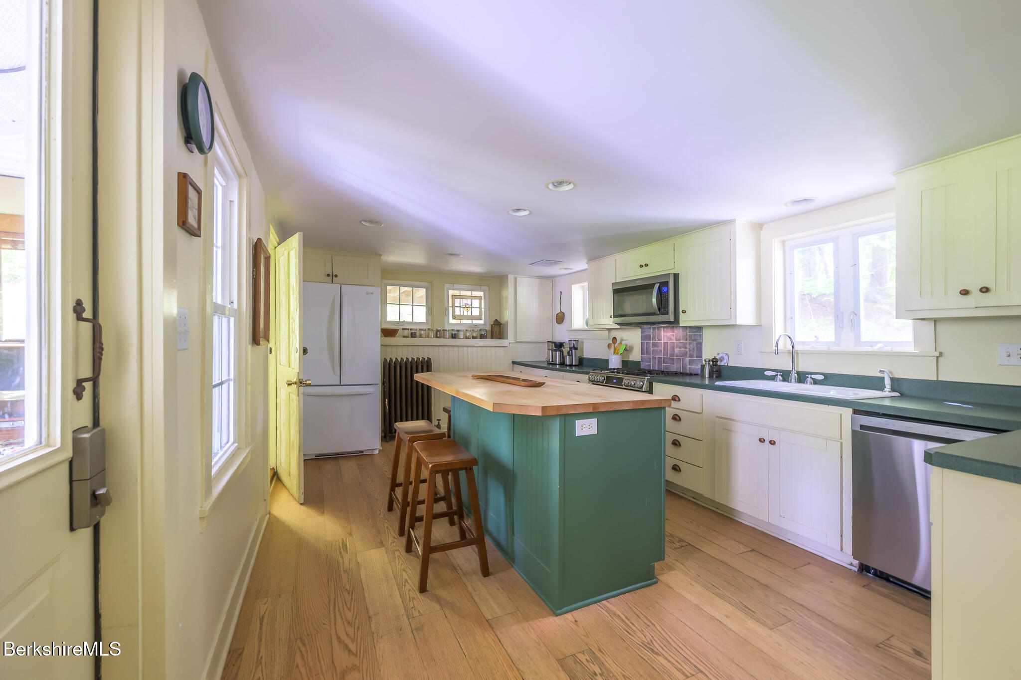 11 Prospect Lake Road Egremont, MA 01230 - Photo 10 of 31 cottage kitchen to back