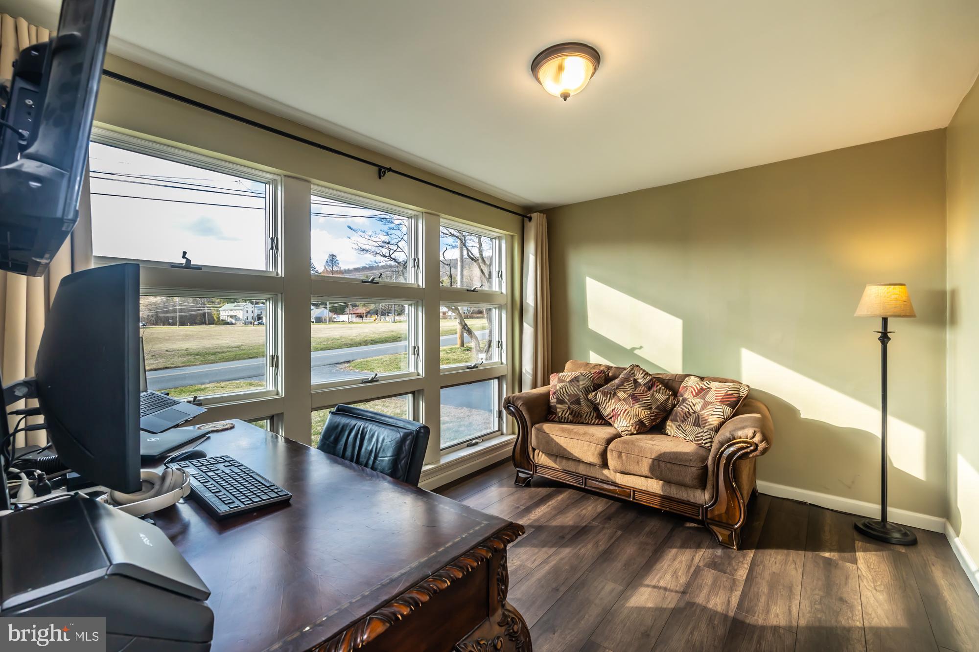 183 Worman Road Douglassville, PA 19518 - Photo 3 of 60