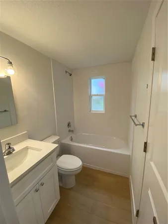 $620,000 | 800 North Westmoreland Drive, Orlando, FL 32804