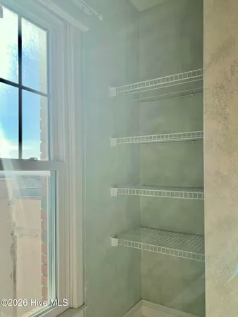 $1,995 | 212 Middle Street, Unit 303, New Bern, NC 28560