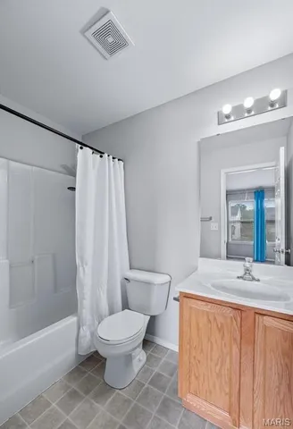 $270,000 | 1612 Homefield Meadows Drive, O'Fallon, MO 63366