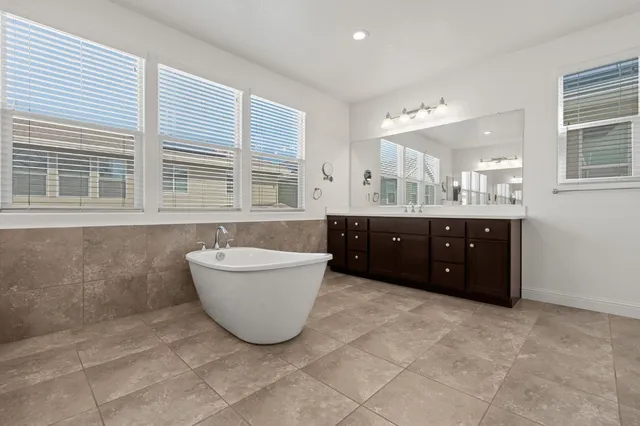 $674,000 | 1305 Orchid Drive, Rocklin, CA 95765