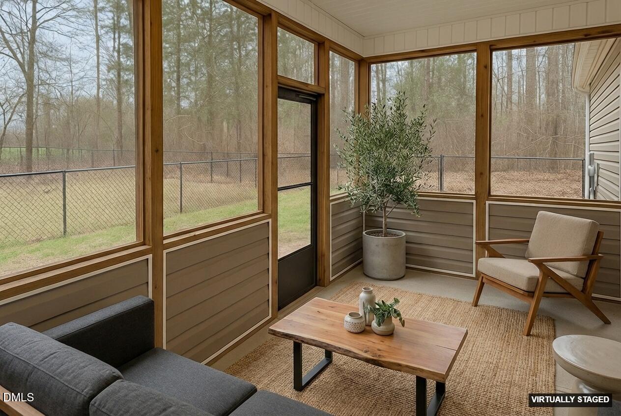 2733 Will Lucas Road Spring Lake, NC 28390 - Photo 20 of 25 a living room with furniture