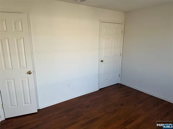 $2,895 | 33 Prospect Street, Unit 5, Palisades Park, NJ 07650