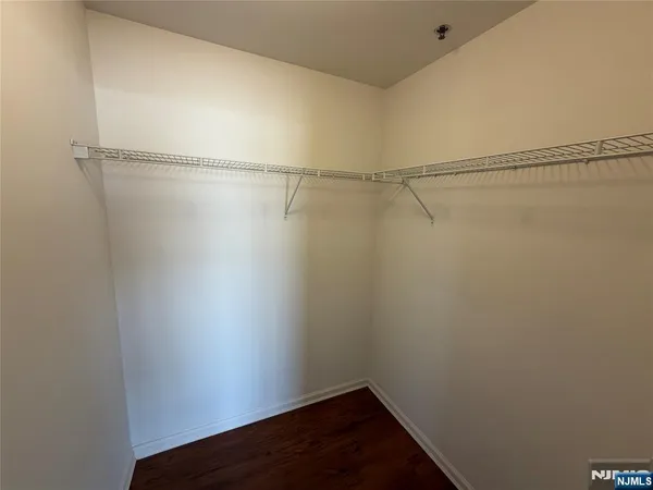 $2,895 | 33 Prospect Street, Unit 5, Palisades Park, NJ 07650