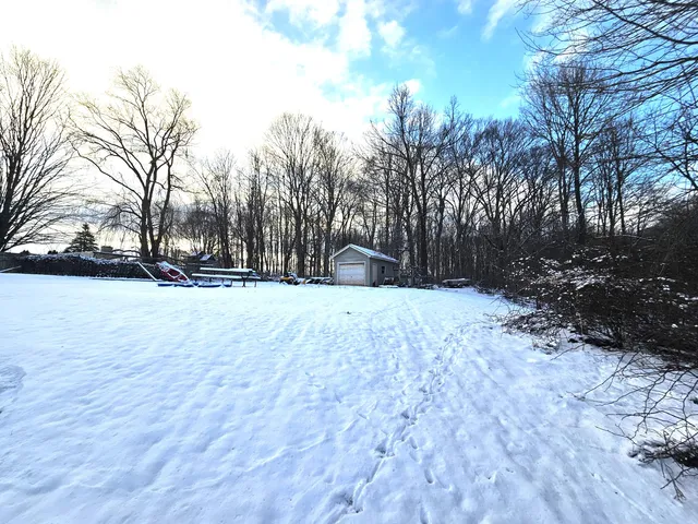 $398,500 | 350 Mary Court, Hesperia, MI 49421