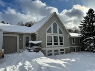 $398,500 | 350 Mary Court, Hesperia, MI 49421