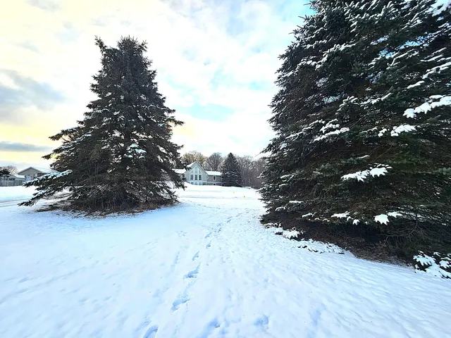 $398,500 | 350 Mary Court, Hesperia, MI 49421