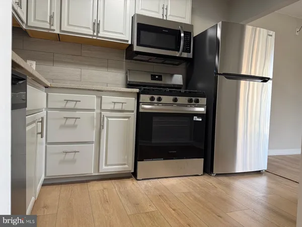 $2,100 | 2630 Fort Farnsworth Road, Unit 148, Alexandria, VA 22303