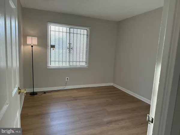 $2,100 | 2630 Fort Farnsworth Road, Unit 148, Alexandria, VA 22303