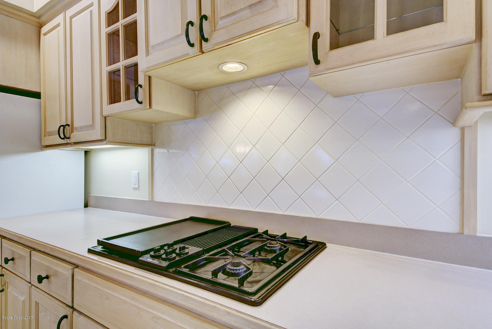 3755 Big Pine Road Melbourne, FL 32934 - Photo 24 of 73 Kitchen Gas Stovetop with Griddle
