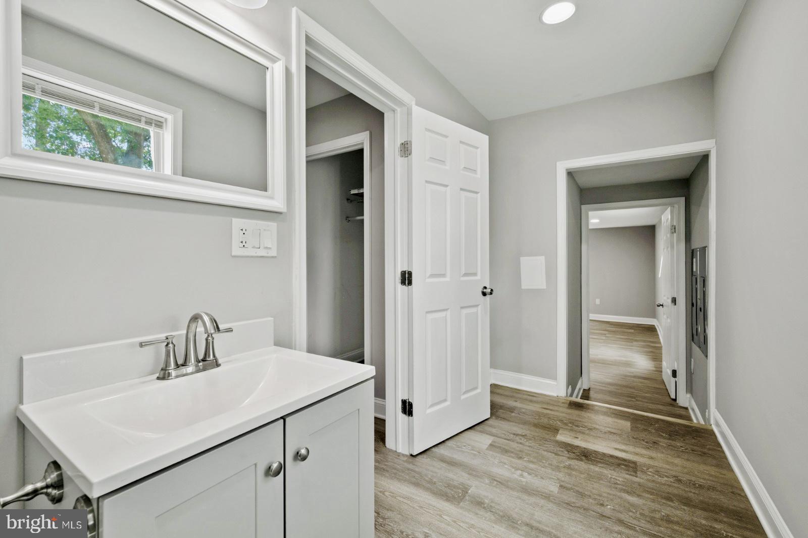 13416 Clifton Road Silver Spring, MD 20904 - Photo 31 of 50 Bathroom 2, 2nd View