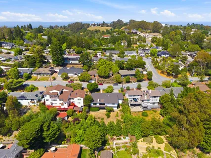 $2,599,000 | 1392 Bel Aire Road, San Mateo, CA 94402