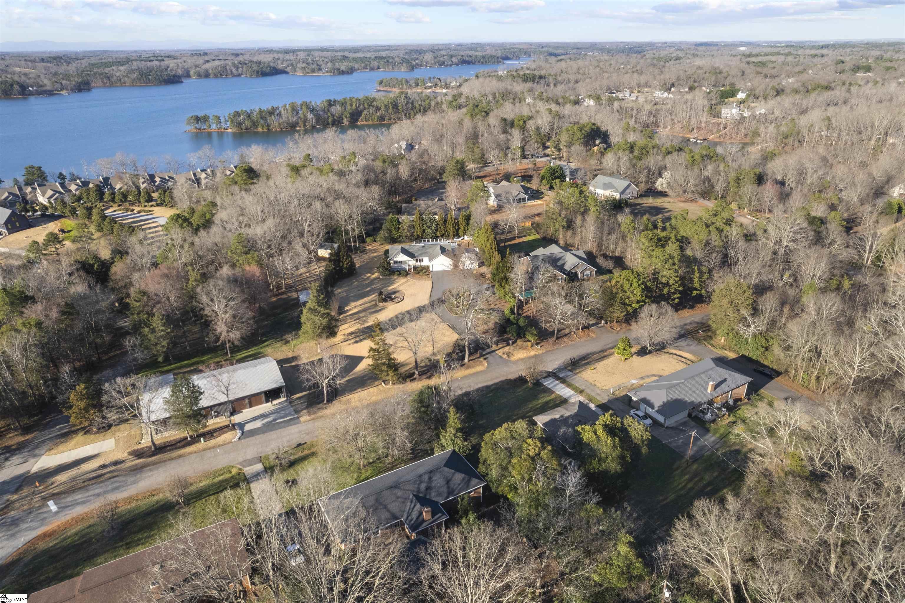 102 Inlet Drive Anderson, SC 29625 - Photo 24 of 30 Gallery Image 24