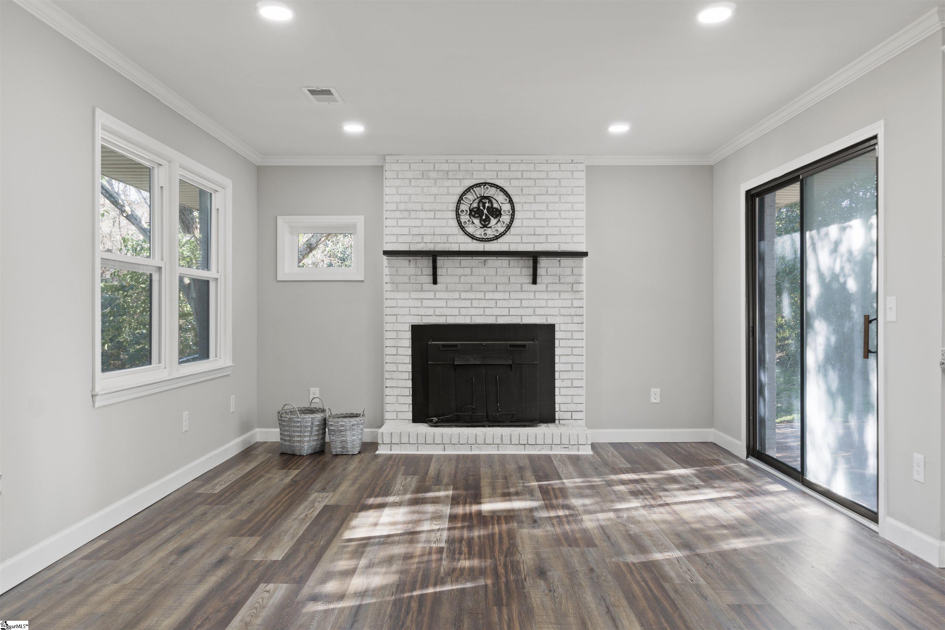102 Inlet Drive Anderson, SC 29625 - Photo 5 of 30 Gallery Image 5