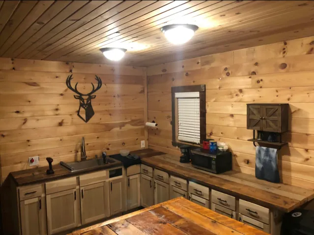 $184,900 | 7423 South Nelson Road, Chase, MI 49623