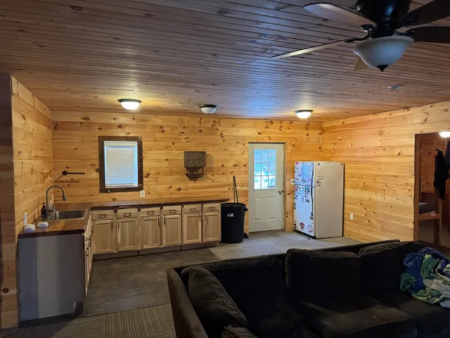 $184,900 | 7423 South Nelson Road, Chase, MI 49623