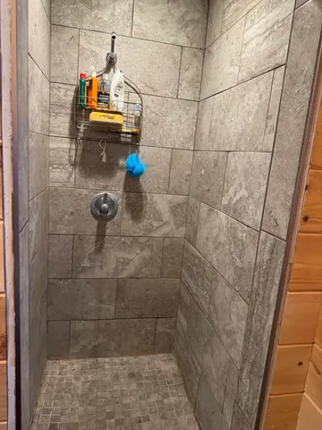 $184,900 | 7423 South Nelson Road, Chase, MI 49623