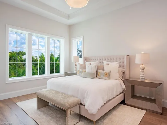 $20,950,000 | 1675 Gordon Drive, Naples, FL 34102