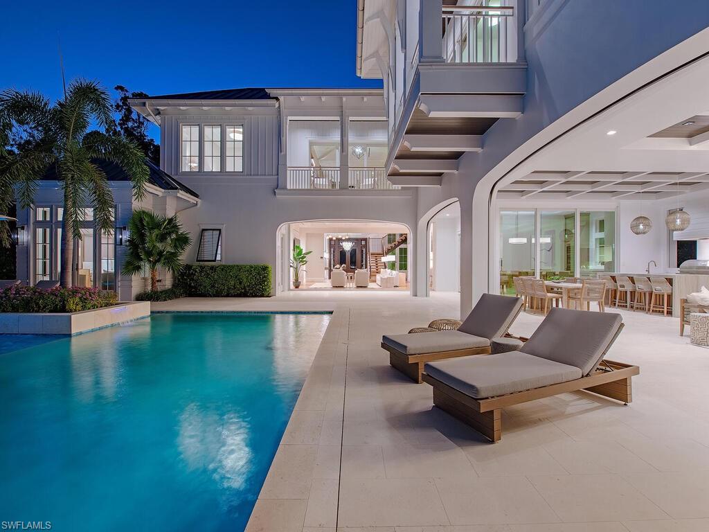 1675 Gordon Drive Naples, FL 34102 - Photo 42 of 48