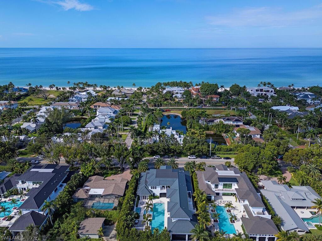 1675 Gordon Drive Naples, FL 34102 - Photo 45 of 48