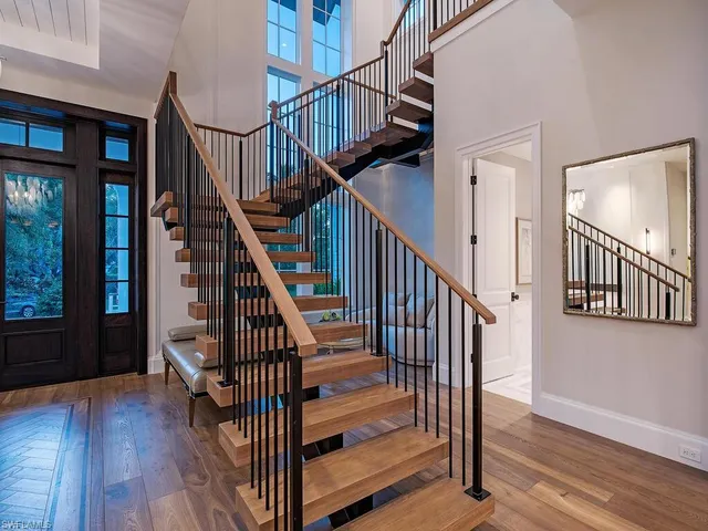 $20,950,000 | 1675 Gordon Drive, Naples, FL 34102