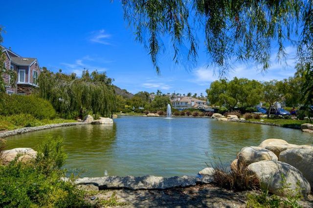 a view of a lake with houses