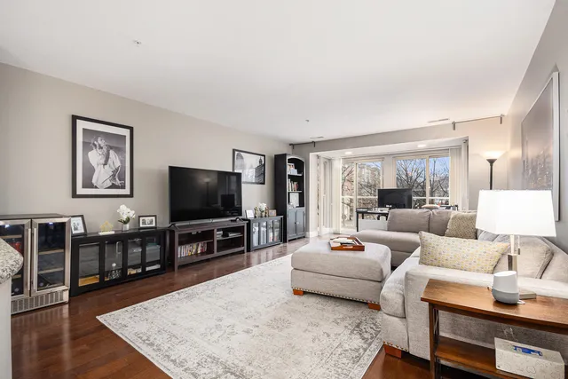 $349,000 | 50 Bokelman Street, Unit 234, Roselle, IL 60172