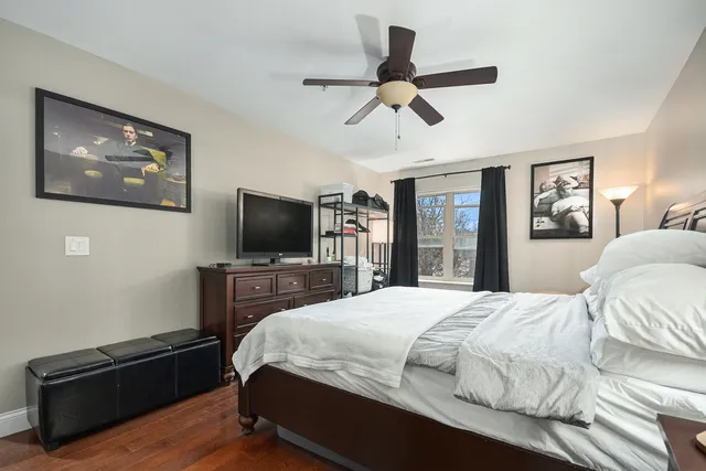 $349,000 | 50 Bokelman Street, Unit 234, Roselle, IL 60172