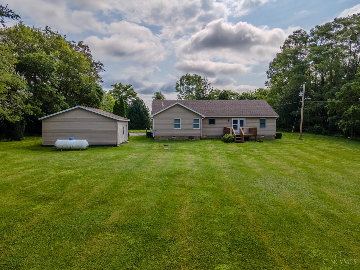 9989 Wolfe Road New Vienna, OH 45159 - Photo 34 of 43 Gallery Image 34