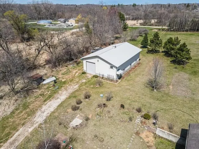$899,900 | 9506 296th Avenue, Salem Lakes, WI 53168