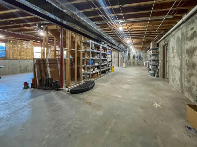 $899,900 | 9506 296th Avenue, Salem Lakes, WI 53168