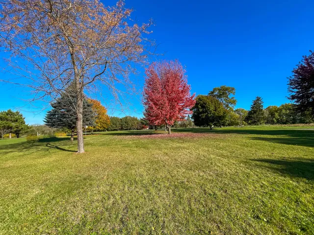 $899,900 | 9506 296th Avenue, Salem Lakes, WI 53168