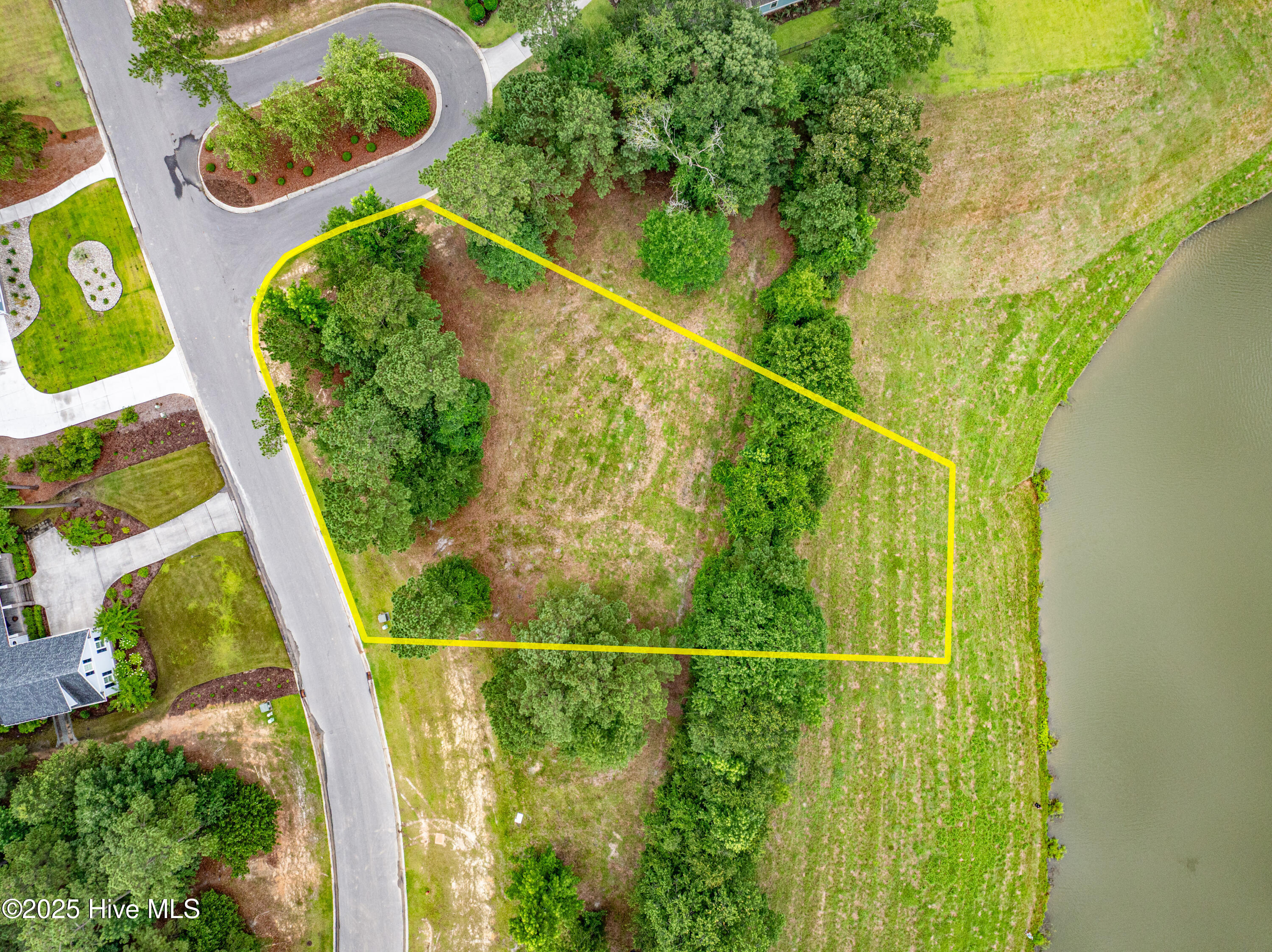 129 Cellars Way Wallace, NC 28466 - Photo 8 of 18 DJI_20250624123037_0013_D-Edit