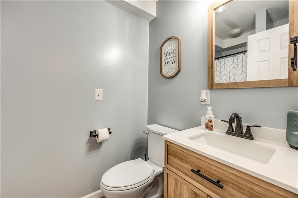 141 Southeast 611th Road Warrensburg, MO 64093 - Photo 45 of 80